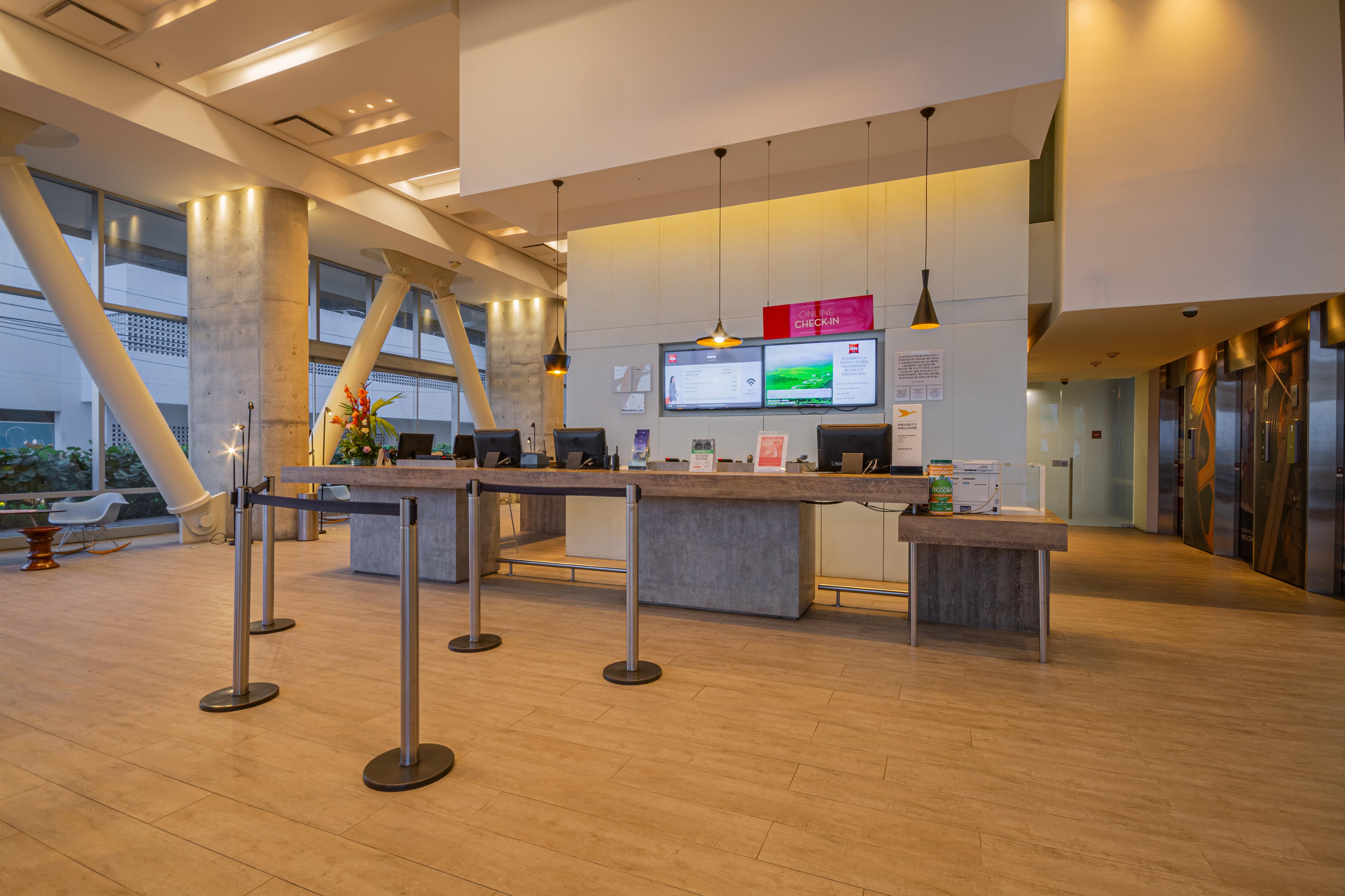 Ibis Cartagena Marbella Hotel Kültér fotó